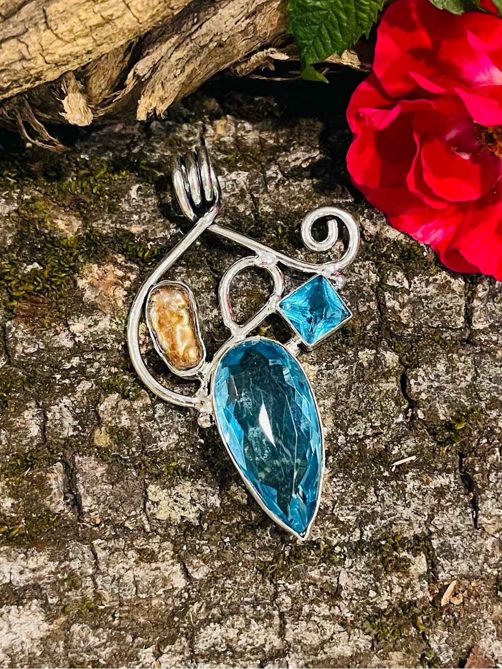 Blue Topaz Biwa Pearl 925 Sterling Silver Pendant